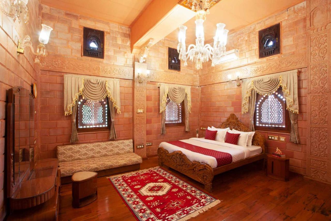 Stayvista At Pink Palace Rajasthani Decor 우티 외부 사진