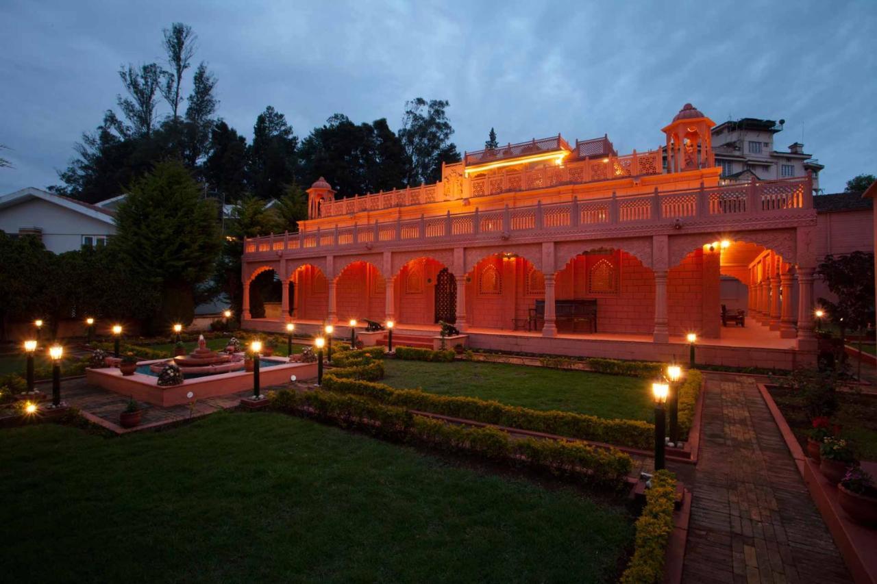 Stayvista At Pink Palace Rajasthani Decor 우티 외부 사진