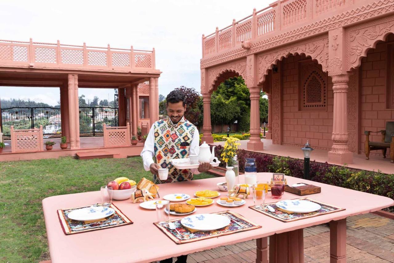 Stayvista At Pink Palace Rajasthani Decor 우티 외부 사진