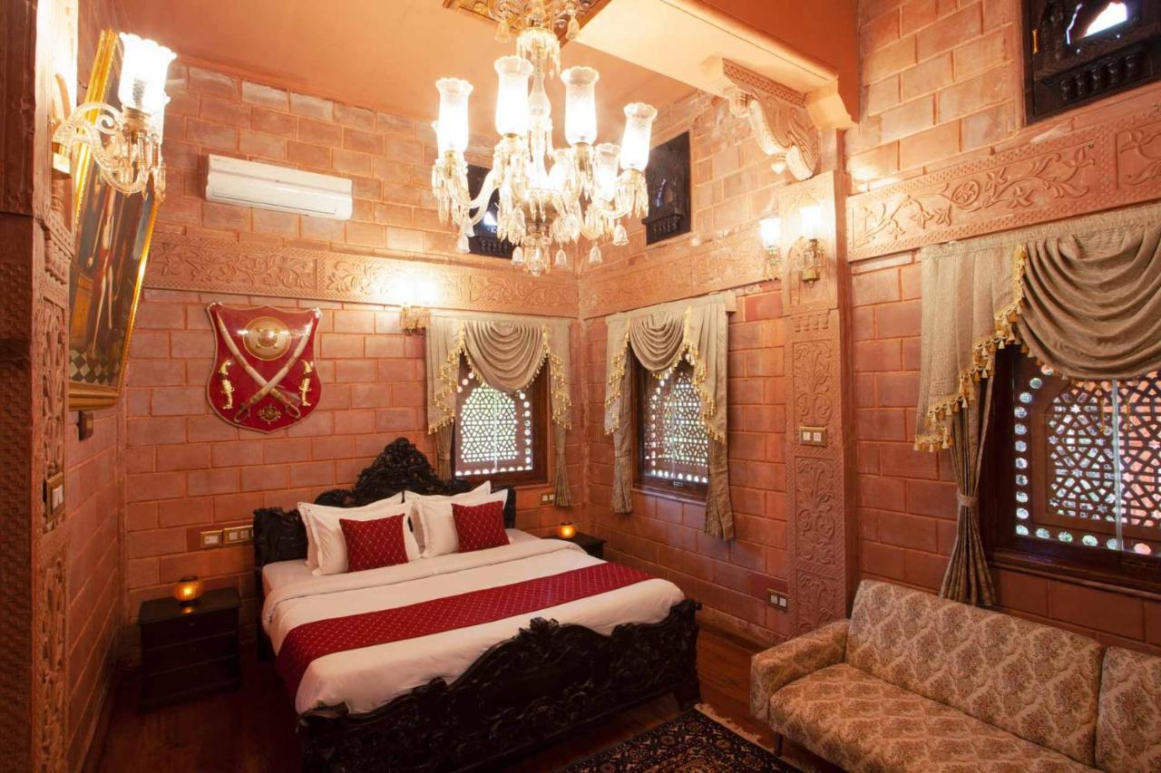 Stayvista At Pink Palace Rajasthani Decor 우티 외부 사진